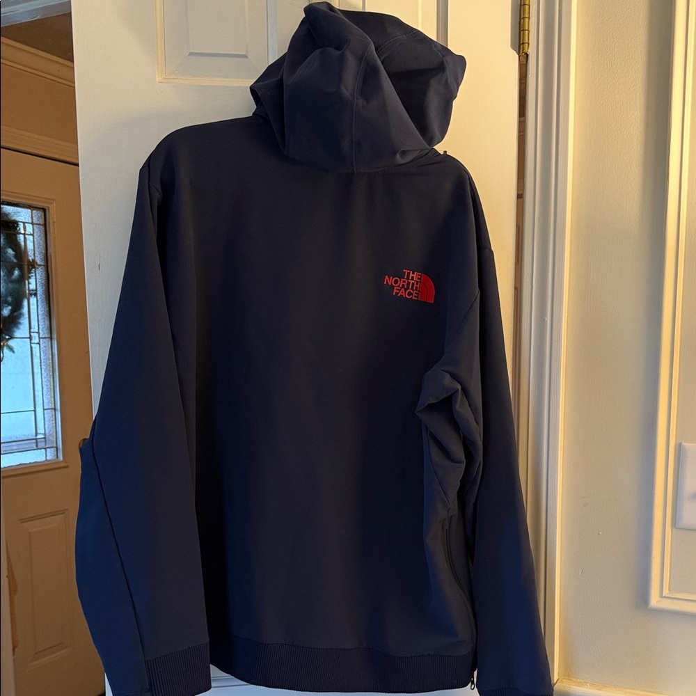 The North Face Dark Blue Hoodie with Red Details - Picture 4 of 4
